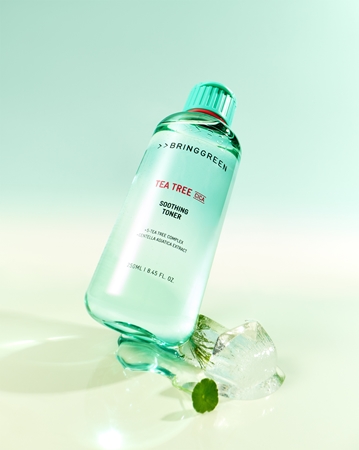 BRINGGREEN Tea Tree Cica Soothing Toner Soothing Toner with moisturising effect