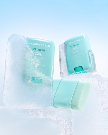 BRINGGREEN Tea Tree Cica Cooling Sun Stick Protective Facial Cream in a stick