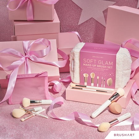 BrushArt Basic On-the-go Glam mini make-up brush set cestovní sada štětců s taštičkou mini