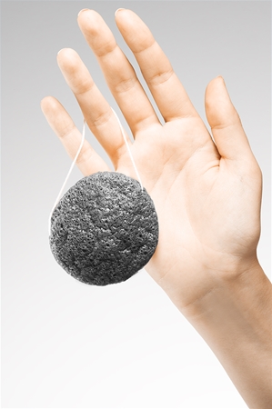 BrushArt Home Salon Konjac sponge jemná exfoliační houbička na obličej