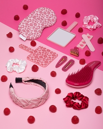 BrushArt Berry Scrunchie set set de elastice pentru păr, în geantă mini White, Light pink, Dark pink