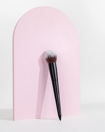 Brushworks Bronzer Brush štětec na bronzer