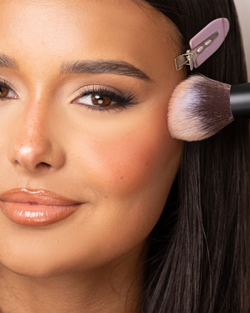 Brushworks Bronzer Brush štětec na bronzer