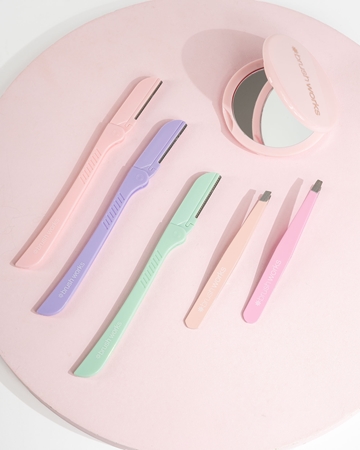 Brushworks Sculpt & Shape Set Perfect Eyebrows Kit for women