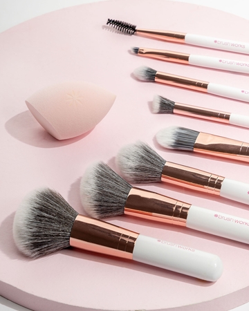 Brushworks Exclusive Makeup Brush and Sponge Set set kistova