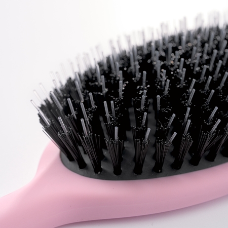 Brushworks Smoothing Mixed Bristle Brush flat brush