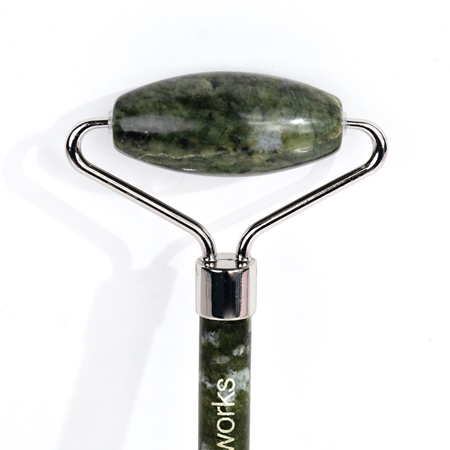 Brushworks HD Jade Roller κύλινδρος για μασάζ Για πρόσωπο και μάτια
