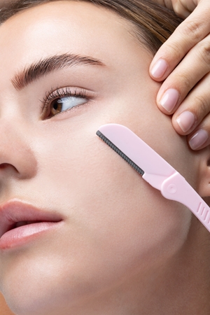 Brushworks Precision Eyebrow Razors Mixed razor for eyebrows