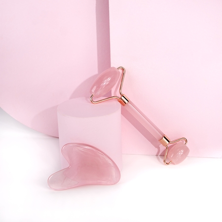 Brushworks Resin Rose Roller & Gua Sha kit soins visage