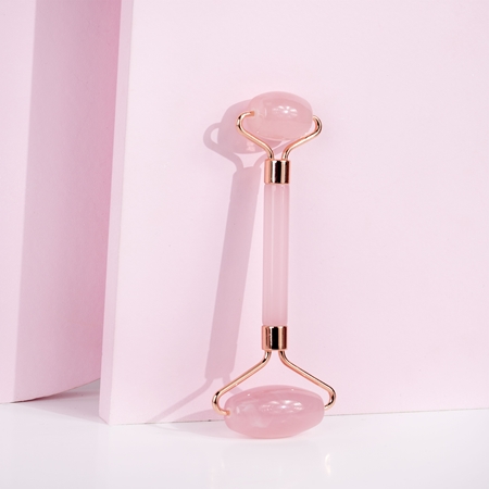 Brushworks Resin Rose Roller & Gua Sha kit soins visage