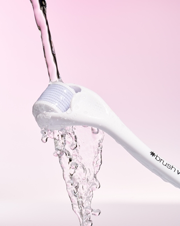 Brushworks Progression Micro Needle Derma Roller applicateur micro-aiguille visage