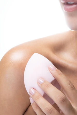 Brushworks Body Blender Sponge многофункционална гъба за фон дьо тен