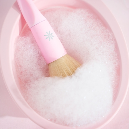 Brushworks Silicone Makeup Brush Cleaning Bowl Silikoonkinnas harja puhastamiseks