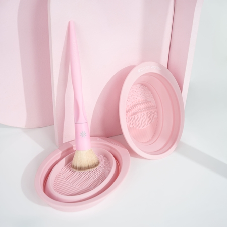 Brushworks Silicone Makeup Brush Cleaning Bowl Silikoonkinnas harja puhastamiseks