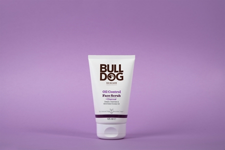 Bulldog Oil Control Face Scrub Invigorating Face Scrub for oily skin