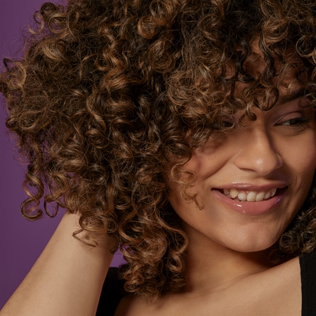 Bumble and bumble Bb. Curl 3-in-1 Conditioner Moisturizing Conditioner for wavy and curly hair