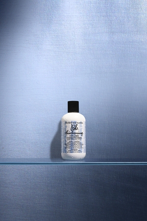 Bumble and bumble Thickening Volume Conditioner kondicionér pro objem a pevnost