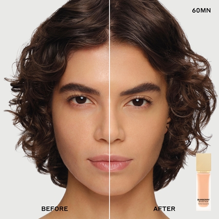 Burberry Beyond Wear Perfecting Matte Foundation Flüssig-Make-up mit mattem Finish