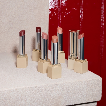 Burberry Brit Shine Slimstick brillant à lèvres hydratant