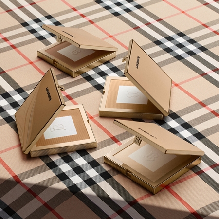 Burberry Beyond Wear Powder mattierendes Puder mit glättender Wirkung