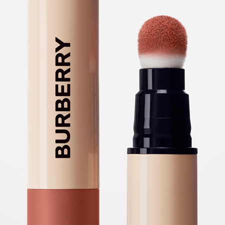 Burberry Brit Matte Veil rouge à lèvres hydratant mat liquide