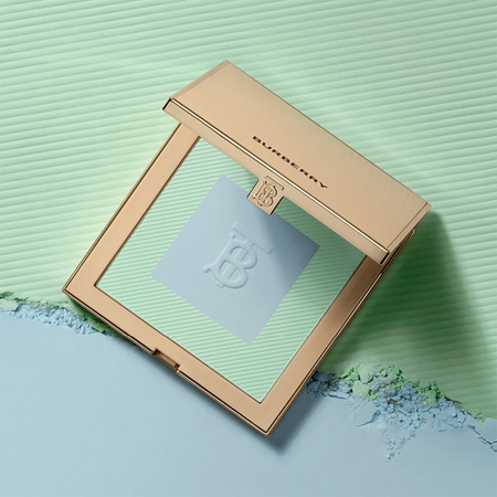 Burberry Beyond Wear Powder puder matujący o działaniu wygładzającym