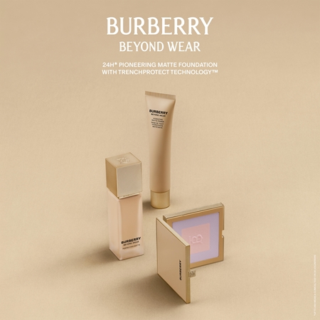 Burberry Beyond Wear Hydrating Matte Primer matująca baza pod makijaż o działaniu nawilżającym