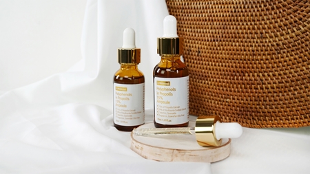 By Wishtrend Polyphenol in Propolis 15% Regenererende serum til problematisk hud, akne