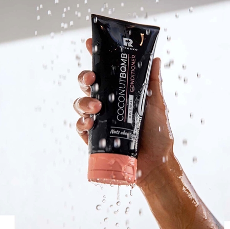 BYROKKO Coconut Bomb hydratační kondicionér na vlasy