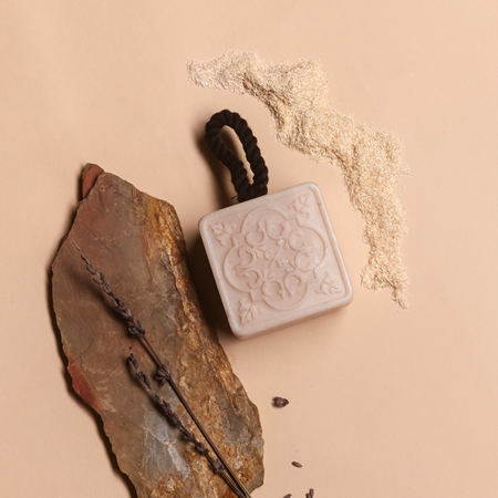 Castelbel Lavender Chamomile Bar Soap with an exfoliating effect