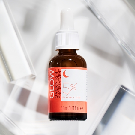 Catrice Glow AHA Treatment cuidado noturno iluminador