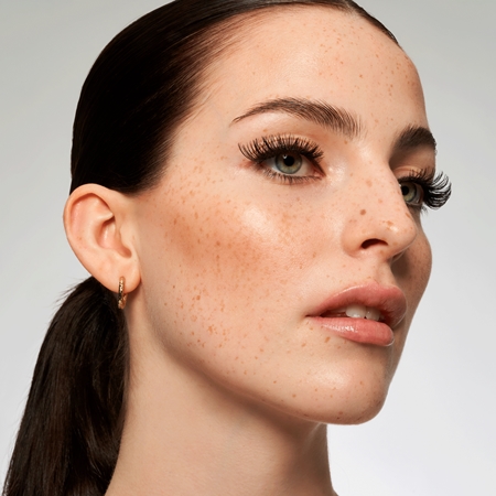 Catrice Faked künstliche Wimpern mit Klebstoff
