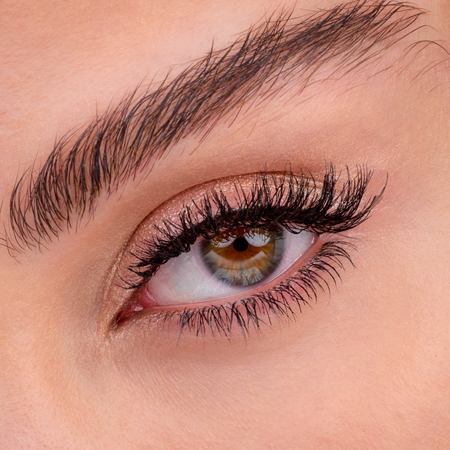 Catrice Faked künstliche Wimpern mit Klebstoff