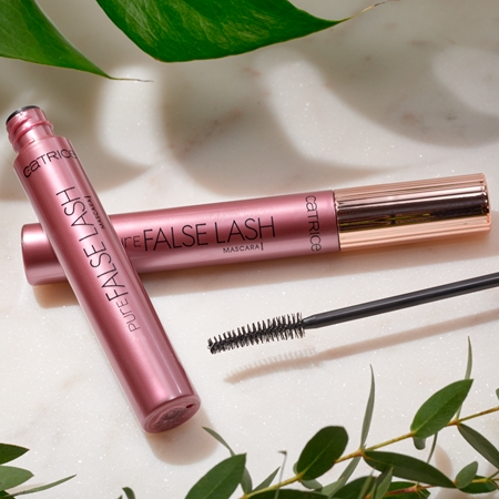 Catrice Pure False Lash řasenka pro efekt umělých řas