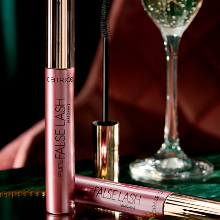 Catrice Pure False Lash řasenka pro efekt umělých řas