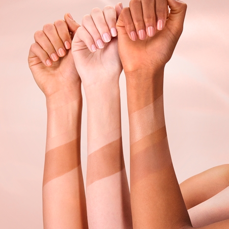 Catrice Holiday Skin Uppljusande och bronzande palett
