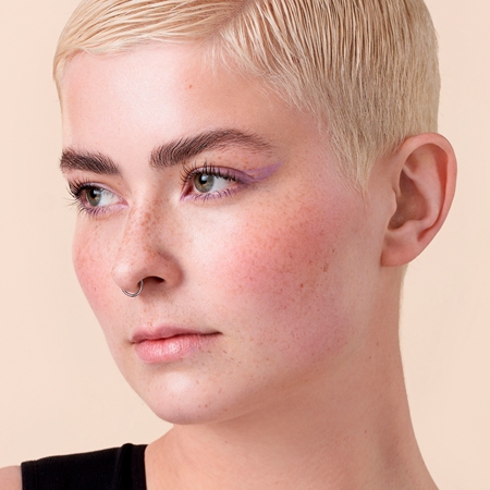 Catrice Pure False Lash Beyond Black řasenka pro efekt umělých řas