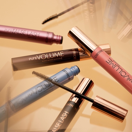 Catrice Pure Volume Magic Brown řasenka pro prodloužení, natočení a objem