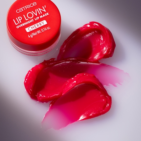 Catrice Lip Lovin' drėkinamoji lūpų kaukė naktinė priemonė
