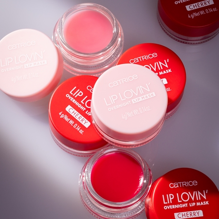 Catrice Lip Lovin' drėkinamoji lūpų kaukė naktinė priemonė