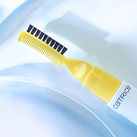 Catrice Brow Sleek fixační vosk na obočí