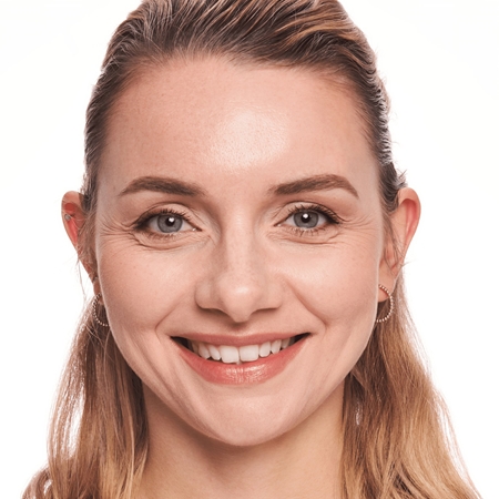 Catrice Invisible Cover Foundation Kattev vedel jumestuskreem mati efektiga