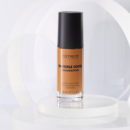 Catrice Invisible Cover Foundation Kattev vedel jumestuskreem mati efektiga