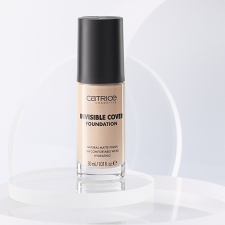 Catrice Invisible Cover Foundation Kattev vedel jumestuskreem mati efektiga