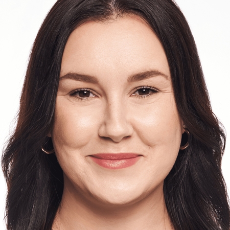 Catrice Invisible Cover Foundation Kattev vedel jumestuskreem mati efektiga