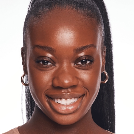 Catrice Invisible Cover Foundation Kattev vedel jumestuskreem mati efektiga