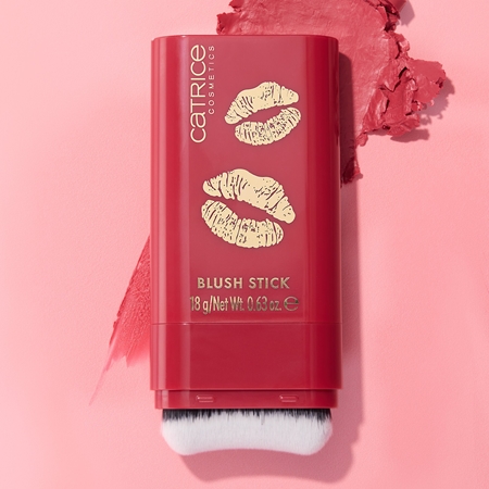 Catrice KISS & GLOW krémová tvářenka v tyčince