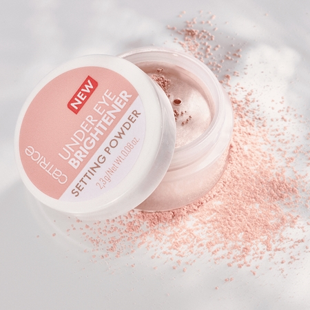 Catrice Under Eye Brightener poudre fixante pour un effet naturel