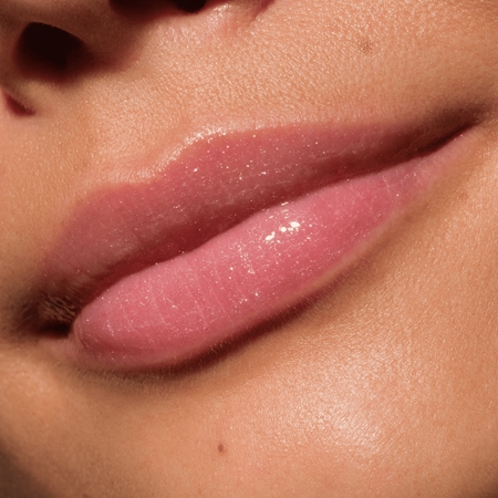 Catrice Max It Up Lip Booster Extreme Apjomu piešķirošs lūpu spīdums