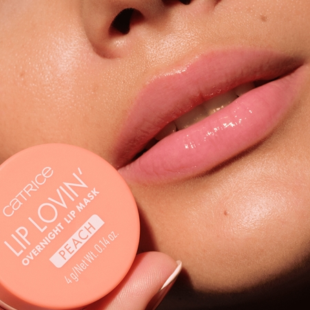 Catrice Lip Lovin' hydratační maska na rty na noc
